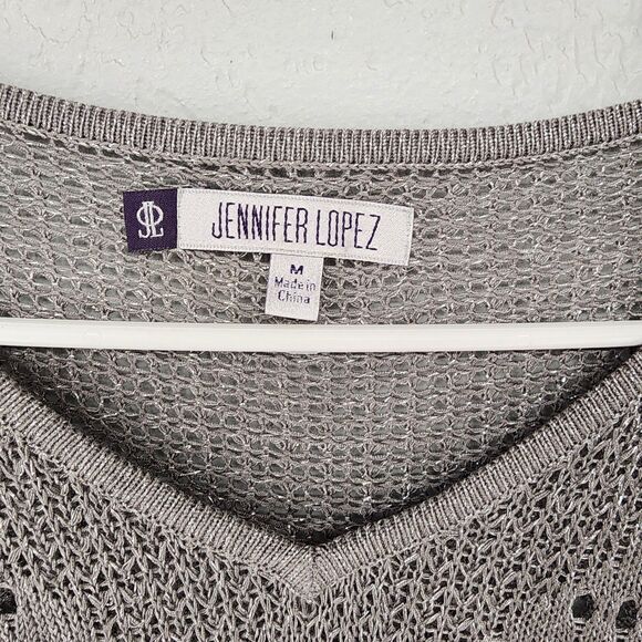 Jennifer Lopez Silver Gray Metallic Knit Sweater Size Medium NWT - Picture 3 of 6